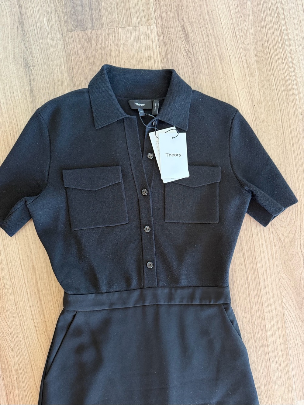 NEW Theory Black Short-Sleeve Midi DRESS - Picture 7 of 7